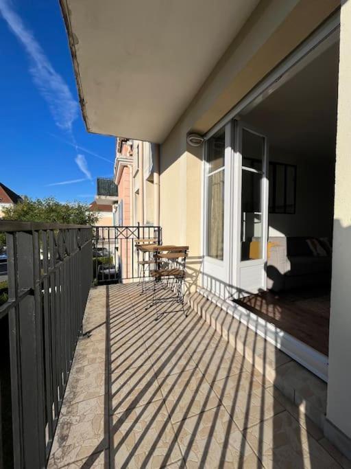 Bienvenue Chez Camille Apartment Plaisir
